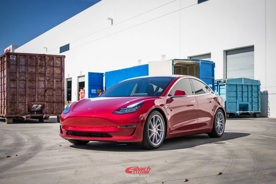 Eibach Verlagingsveren Tesla Model 3 AWD / Performance
